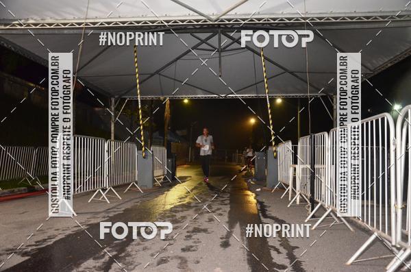 Buy your photos of the eventELITE NIGTH RUNNERS on Fotop