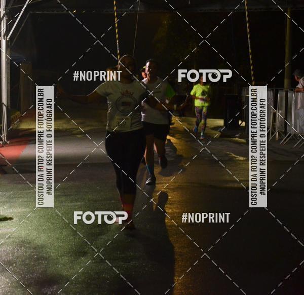 Buy your photos of the eventELITE NIGTH RUNNERS on Fotop