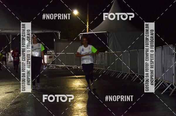 Buy your photos of the eventELITE NIGTH RUNNERS on Fotop