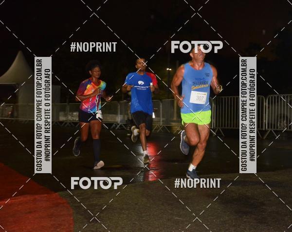 Buy your photos of the eventELITE NIGTH RUNNERS on Fotop