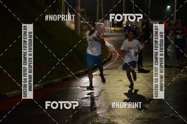Buy your photos of the eventELITE NIGTH RUNNERS on Fotop
