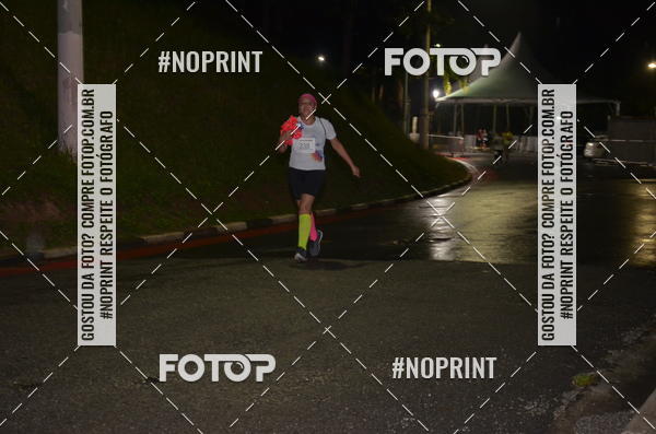 Buy your photos of the eventELITE NIGTH RUNNERS on Fotop
