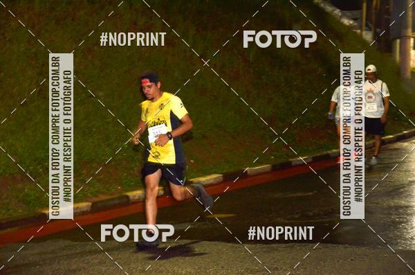 Buy your photos of the eventELITE NIGTH RUNNERS on Fotop