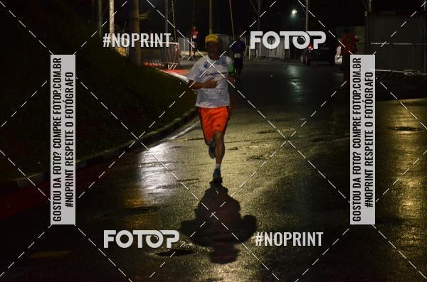 Buy your photos of the eventELITE NIGTH RUNNERS on Fotop