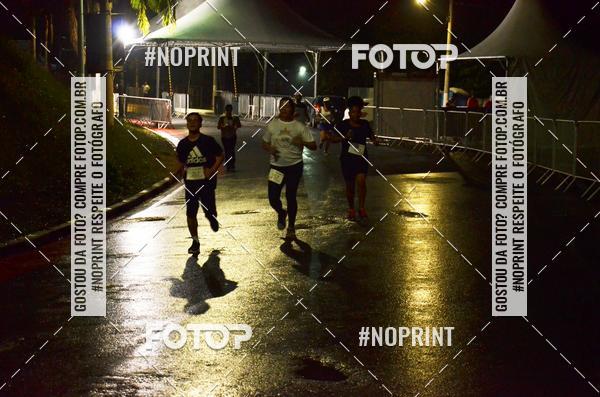 Buy your photos of the eventELITE NIGTH RUNNERS on Fotop