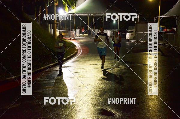 Buy your photos of the eventELITE NIGTH RUNNERS on Fotop