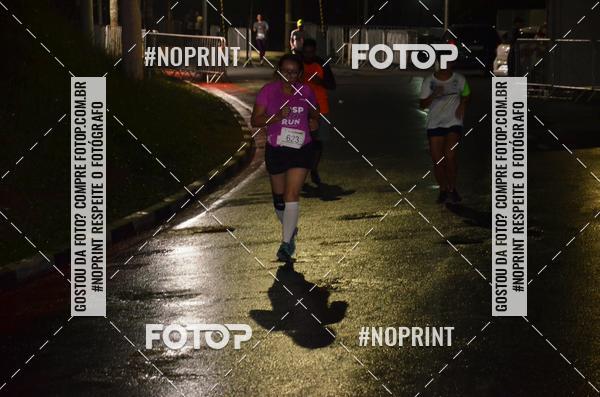 Buy your photos of the eventELITE NIGTH RUNNERS on Fotop