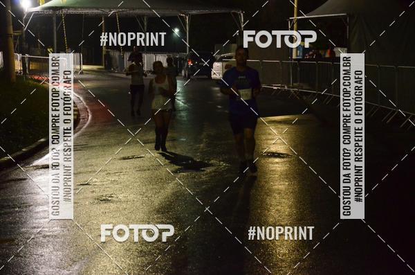 Buy your photos of the eventELITE NIGTH RUNNERS on Fotop