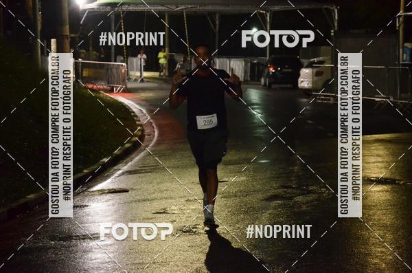 Buy your photos of the eventELITE NIGTH RUNNERS on Fotop