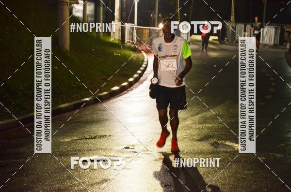Buy your photos of the eventELITE NIGTH RUNNERS on Fotop