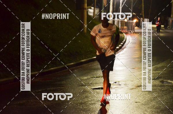 Buy your photos of the eventELITE NIGTH RUNNERS on Fotop