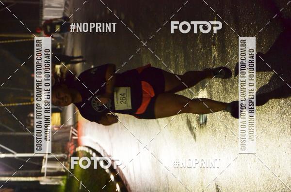 Buy your photos of the eventELITE NIGTH RUNNERS on Fotop