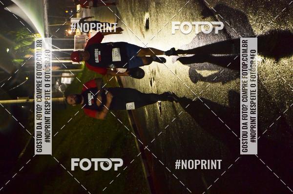 Buy your photos of the eventELITE NIGTH RUNNERS on Fotop