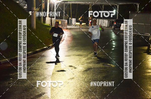 Buy your photos of the eventELITE NIGTH RUNNERS on Fotop