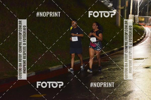Buy your photos of the eventELITE NIGTH RUNNERS on Fotop