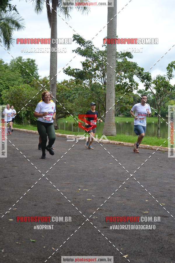 Buy your photos of the eventCorrida de Natal do Clube de Regatas on Fotop