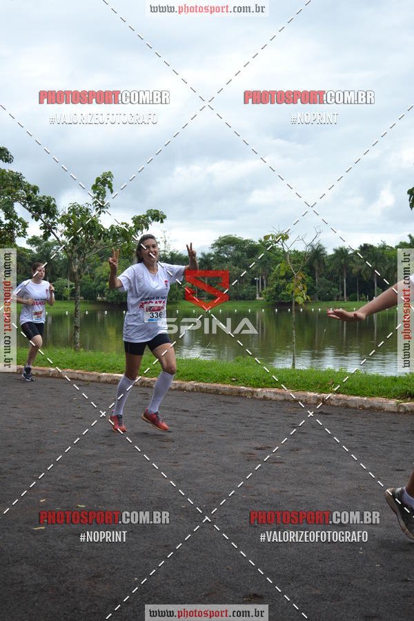 Buy your photos of the eventCorrida de Natal do Clube de Regatas on Fotop