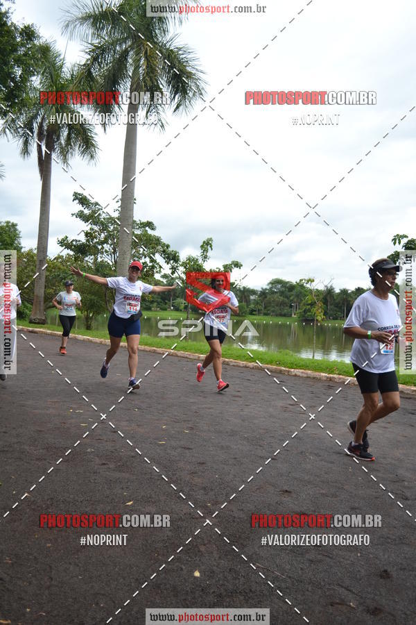 Buy your photos of the eventCorrida de Natal do Clube de Regatas on Fotop