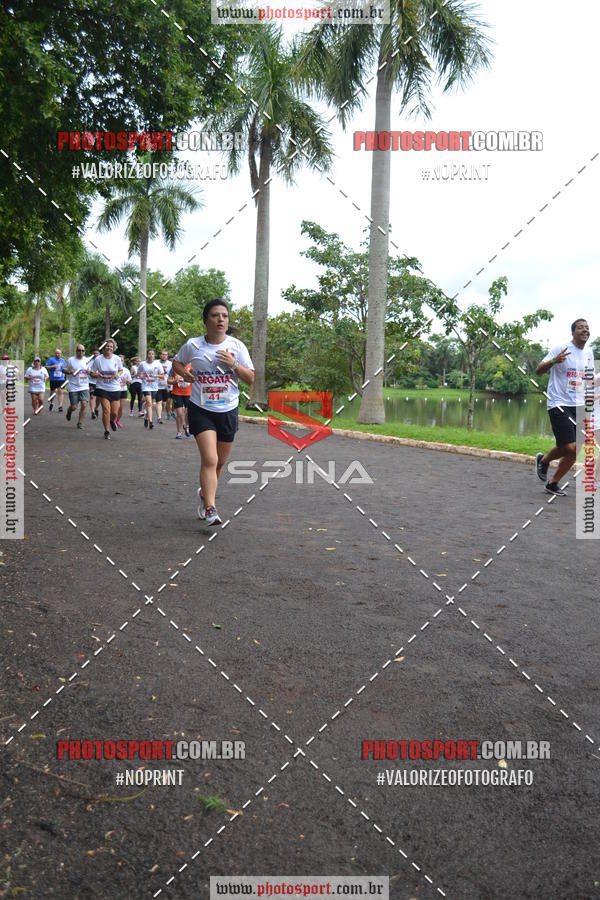 Buy your photos of the eventCorrida de Natal do Clube de Regatas on Fotop