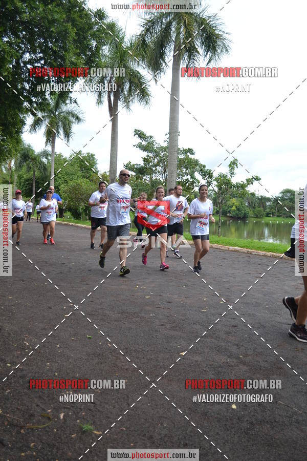 Buy your photos of the eventCorrida de Natal do Clube de Regatas on Fotop