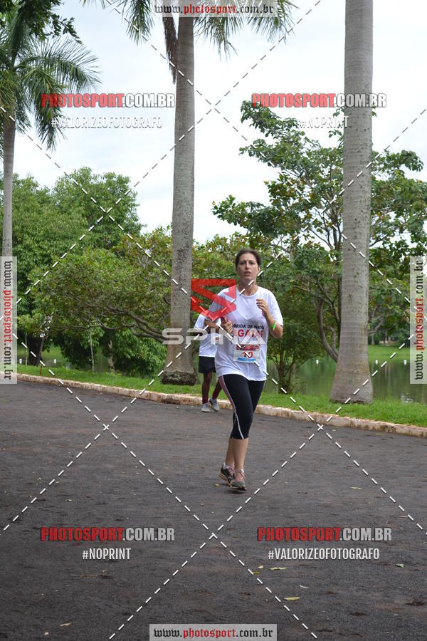 Buy your photos of the eventCorrida de Natal do Clube de Regatas on Fotop