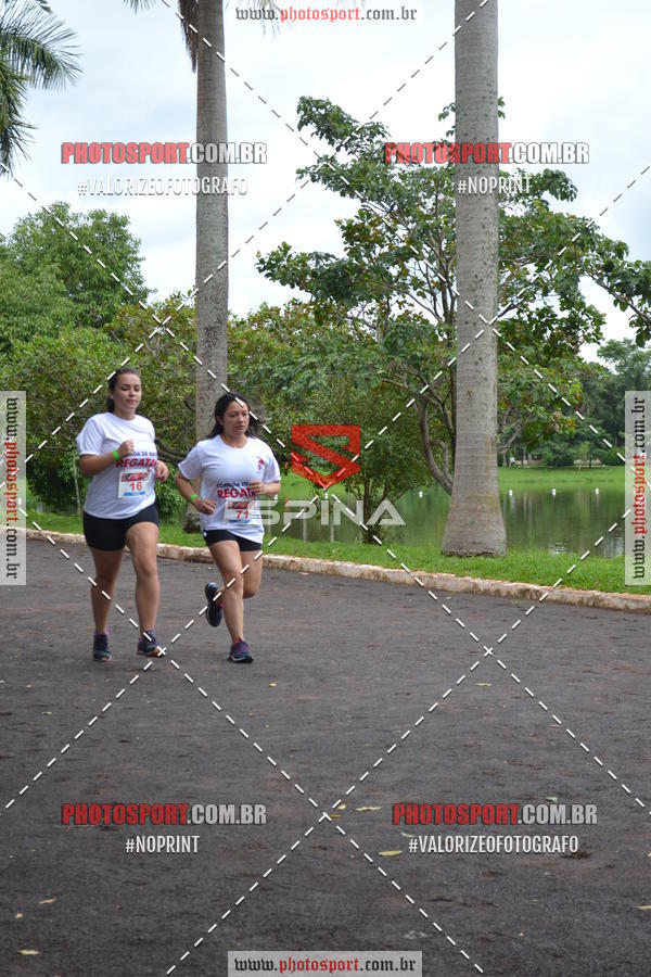 Buy your photos of the eventCorrida de Natal do Clube de Regatas on Fotop