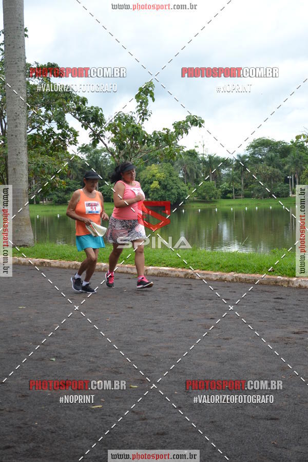 Buy your photos of the eventCorrida de Natal do Clube de Regatas on Fotop