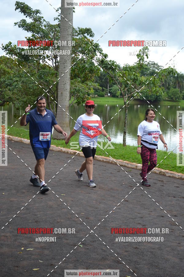 Buy your photos of the eventCorrida de Natal do Clube de Regatas on Fotop