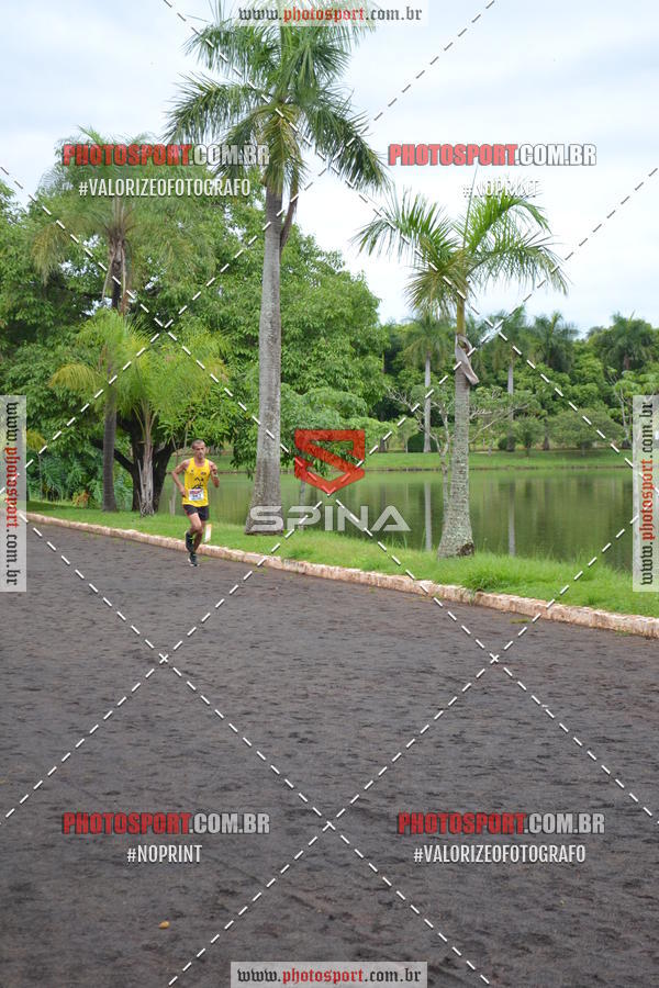 Buy your photos of the eventCorrida de Natal do Clube de Regatas on Fotop