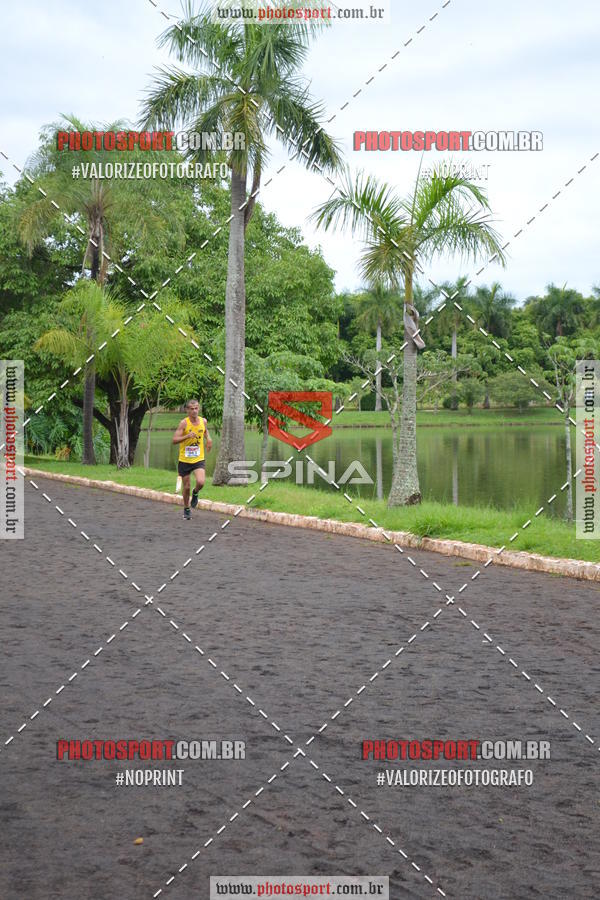 Buy your photos of the eventCorrida de Natal do Clube de Regatas on Fotop
