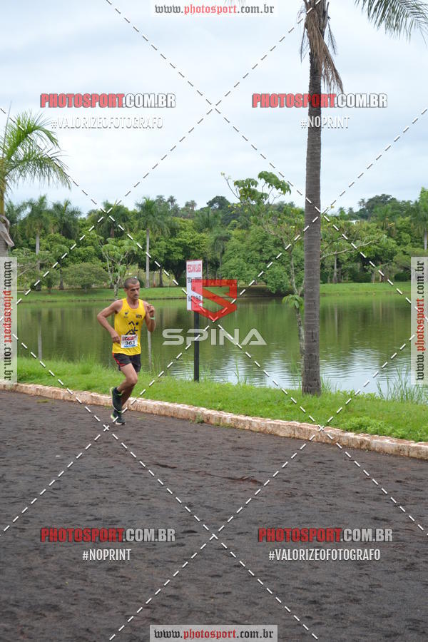 Buy your photos of the eventCorrida de Natal do Clube de Regatas on Fotop