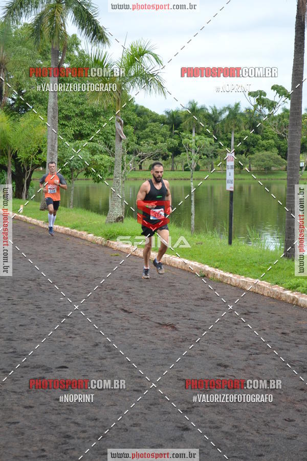 Buy your photos of the eventCorrida de Natal do Clube de Regatas on Fotop