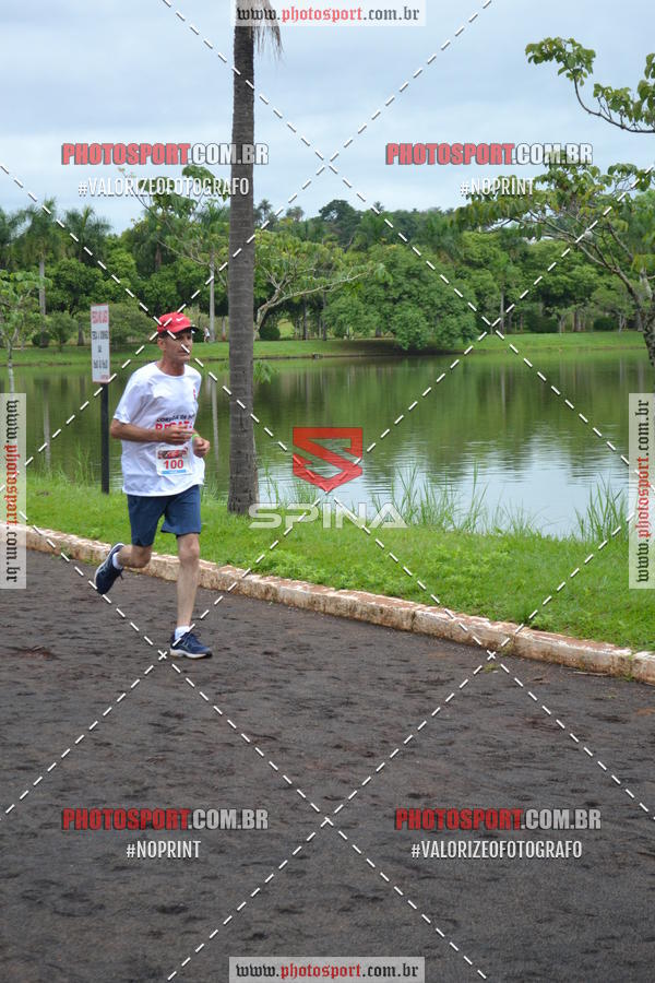 Buy your photos of the eventCorrida de Natal do Clube de Regatas on Fotop