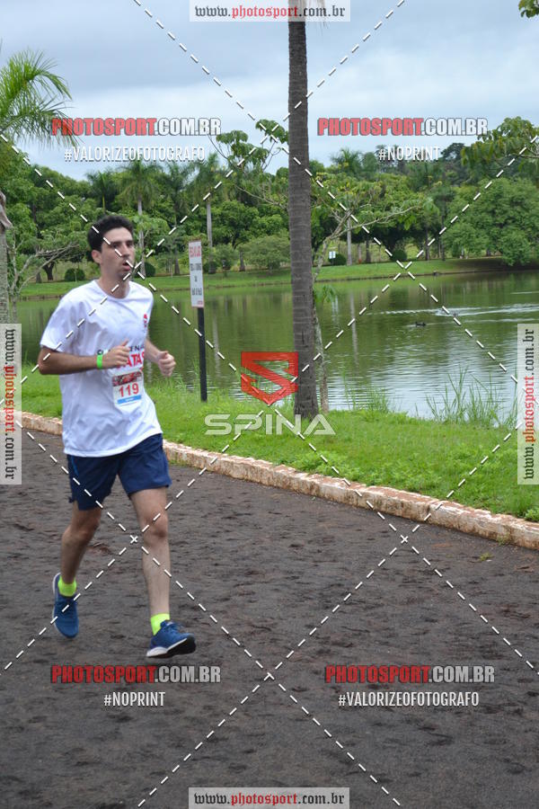 Buy your photos of the eventCorrida de Natal do Clube de Regatas on Fotop