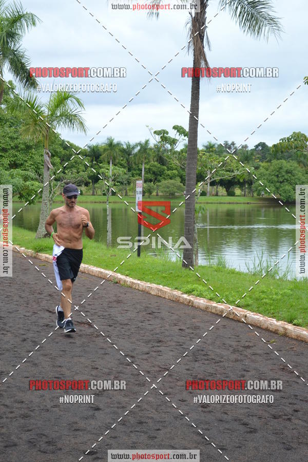 Buy your photos of the eventCorrida de Natal do Clube de Regatas on Fotop