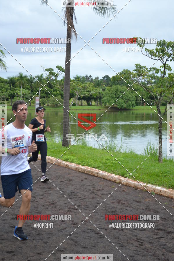 Buy your photos of the eventCorrida de Natal do Clube de Regatas on Fotop