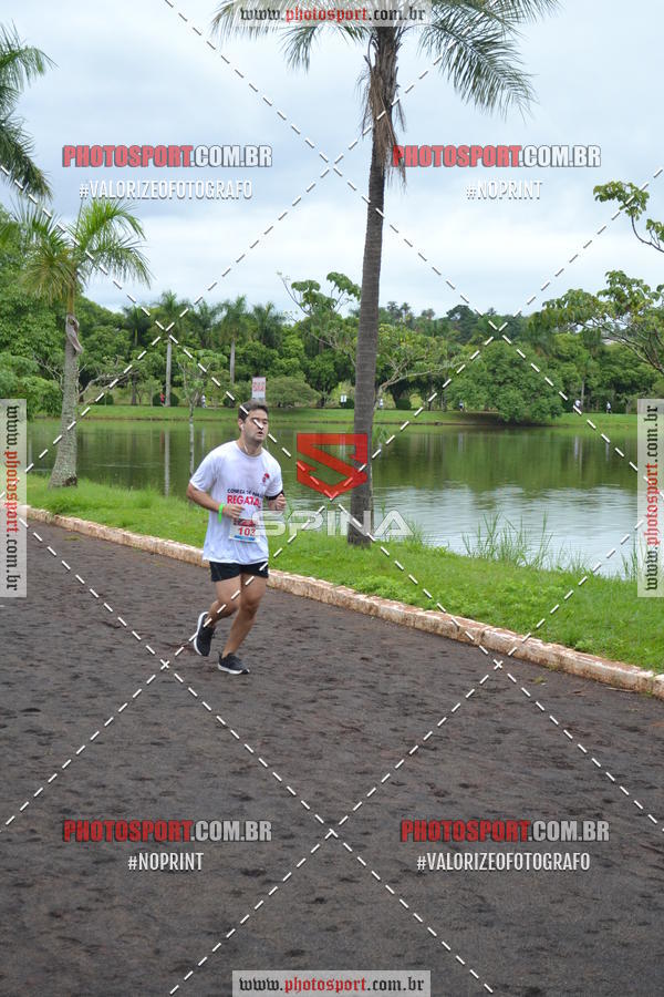 Buy your photos of the eventCorrida de Natal do Clube de Regatas on Fotop