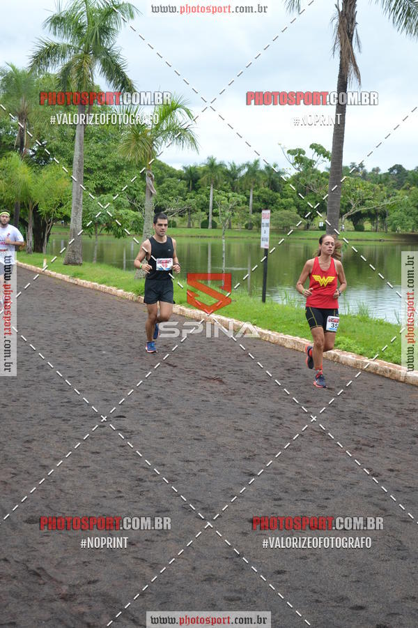 Buy your photos of the eventCorrida de Natal do Clube de Regatas on Fotop