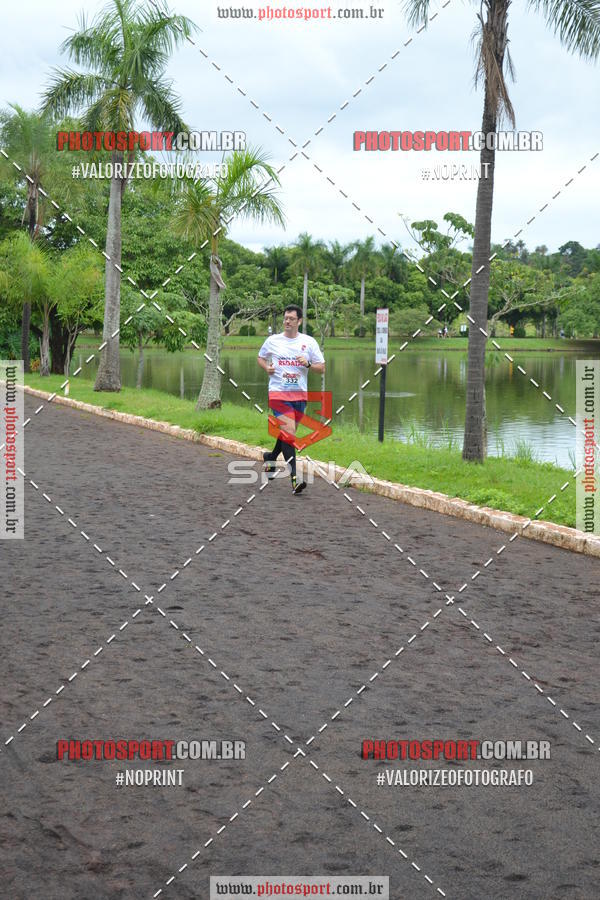 Buy your photos of the eventCorrida de Natal do Clube de Regatas on Fotop