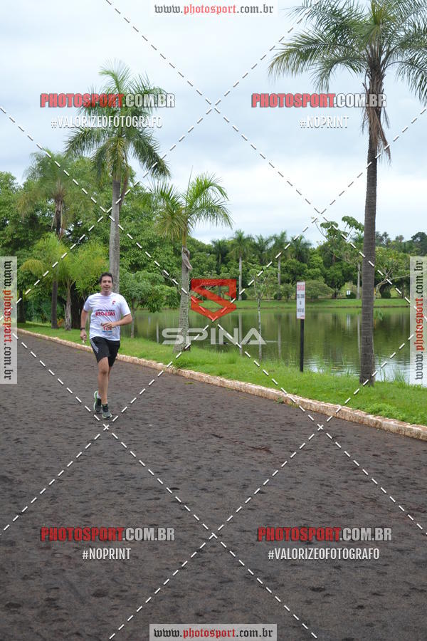 Buy your photos of the eventCorrida de Natal do Clube de Regatas on Fotop