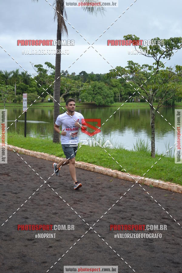 Buy your photos of the eventCorrida de Natal do Clube de Regatas on Fotop
