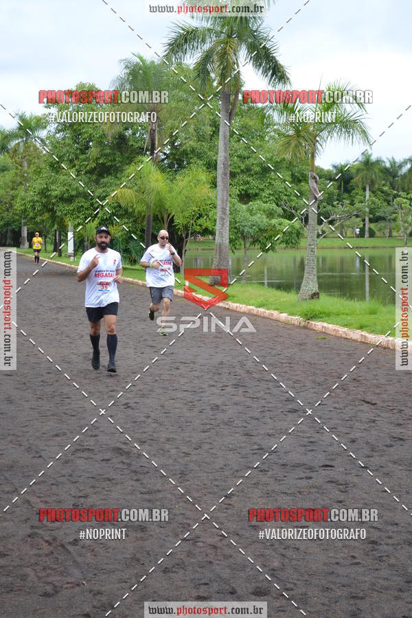 Buy your photos of the eventCorrida de Natal do Clube de Regatas on Fotop
