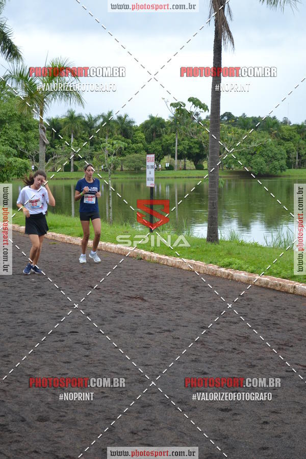 Buy your photos of the eventCorrida de Natal do Clube de Regatas on Fotop