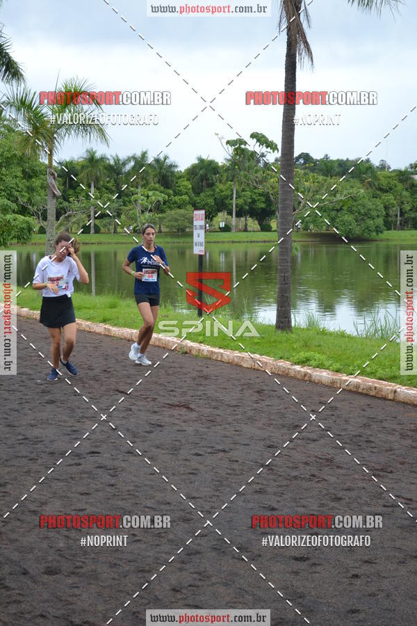 Buy your photos of the eventCorrida de Natal do Clube de Regatas on Fotop