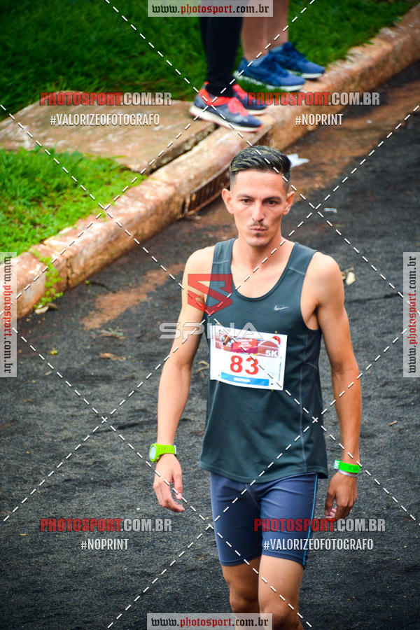 Buy your photos of the eventCorrida de Natal do Clube de Regatas on Fotop