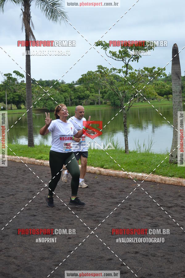 Buy your photos of the eventCorrida de Natal do Clube de Regatas on Fotop