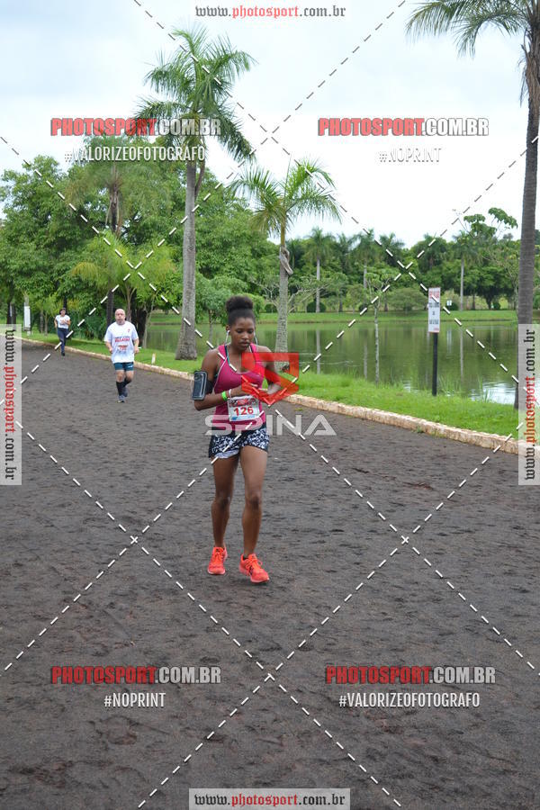 Buy your photos of the eventCorrida de Natal do Clube de Regatas on Fotop