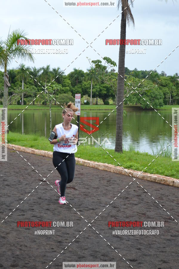 Buy your photos of the eventCorrida de Natal do Clube de Regatas on Fotop
