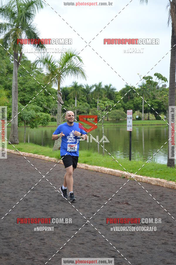 Buy your photos of the eventCorrida de Natal do Clube de Regatas on Fotop
