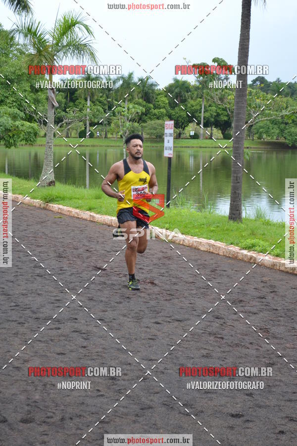Buy your photos of the eventCorrida de Natal do Clube de Regatas on Fotop